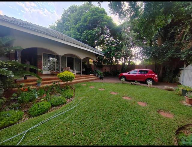 3 BEDROOM HOUSE FOR SALE IN DORANDIA